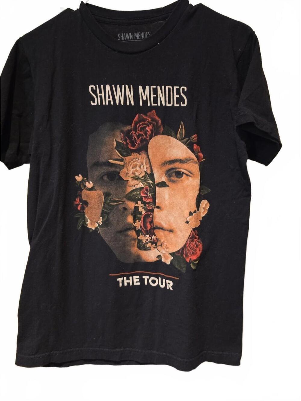 Shawn Mendes The Tour 2019 T-Shirt Size Medium - Picture 1 of 5